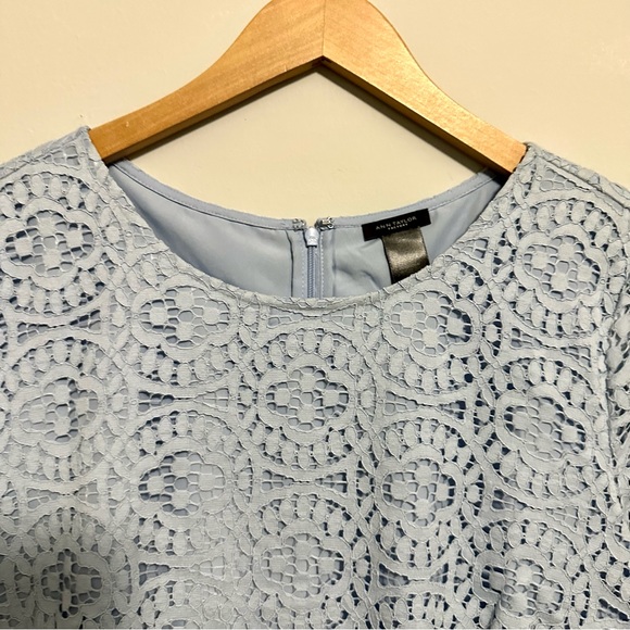 ANN TAYLOR Lace Overlay Shift Dress Pale Periwinkle Size 12 Short Sleeve - Picture 6 of 12